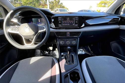 2022 Volkswagen Taos 1.5T S