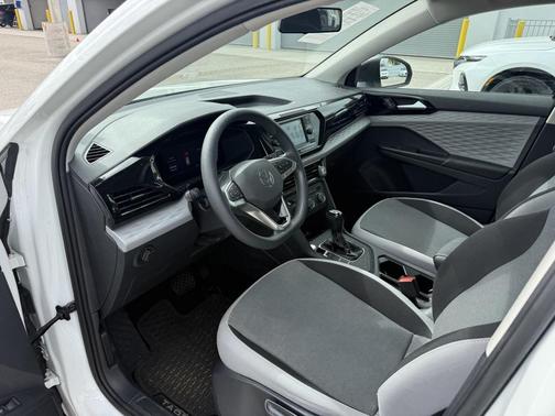 2022 Volkswagen Taos 1.5T S
