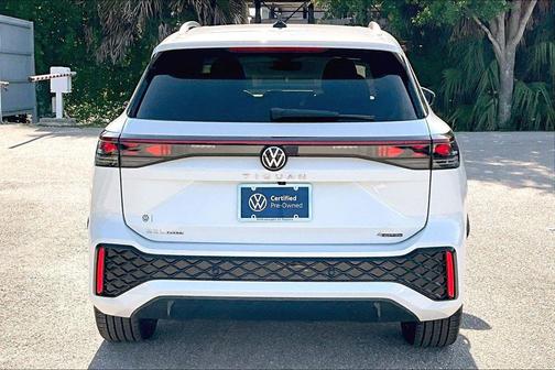 opal white pearl 2026 Volkswagen Tiguan 2.0T SEL R-Line 4MOTION