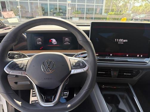 opal white pearl 2026 Volkswagen Tiguan 2.0T SEL R-Line 4MOTION