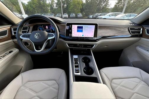 2026 Volkswagen Atlas 2.0T SE