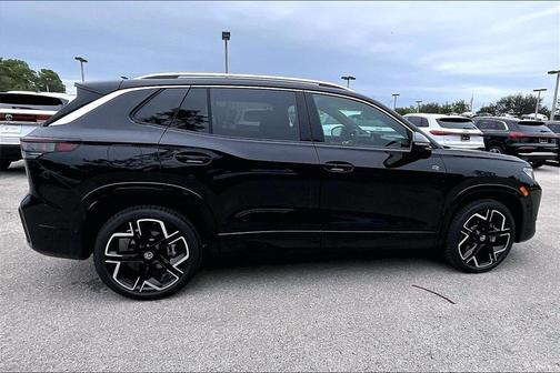 2026 Volkswagen Tiguan 2.0T SEL R-Line 4MOTION