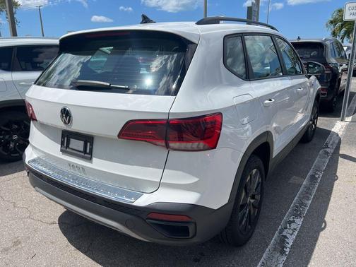 2023 Volkswagen Taos 1.5T S