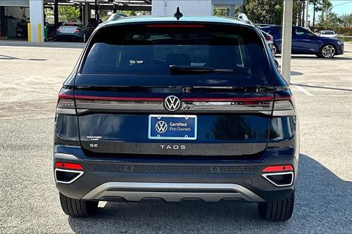 2025 Volkswagen Taos 1.5T SE