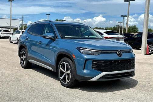 2025 Volkswagen Tiguan 2.0T SE 4MOTION