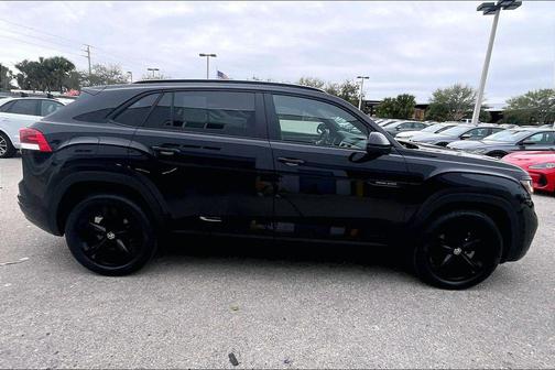 2023 Volkswagen Atlas Cross Sport 3.6L V6 SEL R-Line