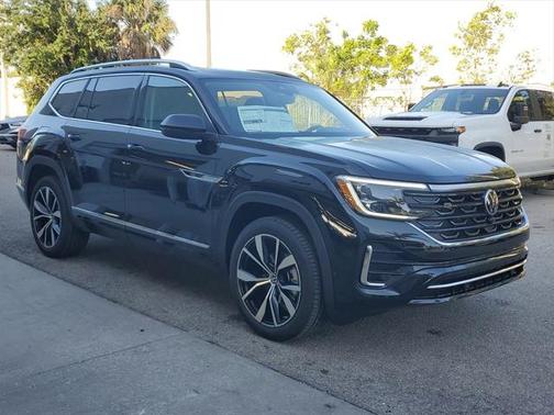 2025 Volkswagen Atlas 2.0T SEL Premium R-Line 4MOTION