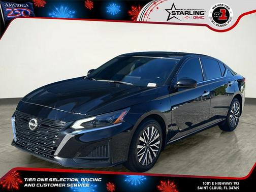 Black 2023 Nissan Altima 2.5 SV