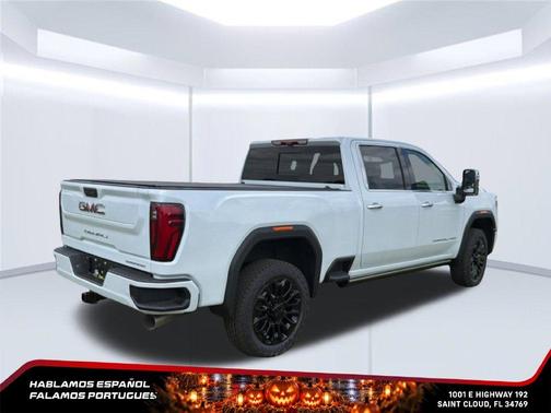 Glacier White 2026 GMC Sierra 2500 Denali