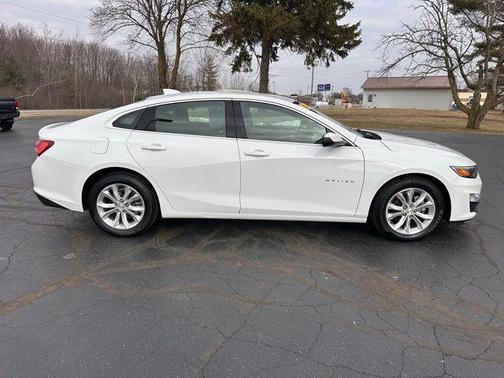 2022 Chevrolet Malibu LT
