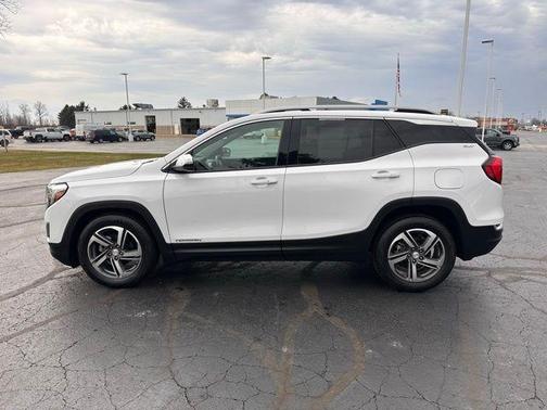Summit White 2021 GMC Terrain SLT