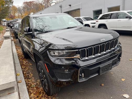 2023 Jeep Grand Cherokee Overland
