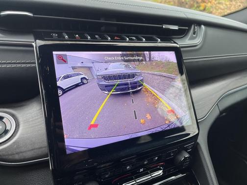 2023 Jeep Grand Cherokee Overland