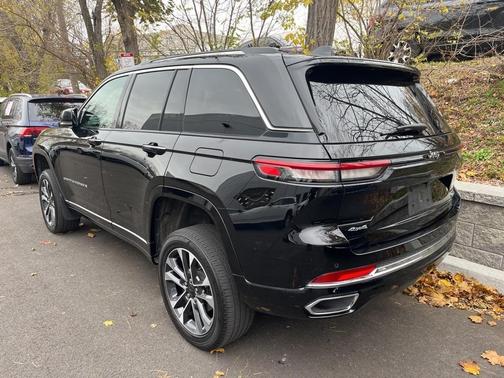 2023 Jeep Grand Cherokee Overland