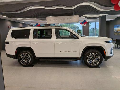Bright White Clearcoat 2026 Jeep Grand Wagoneer
