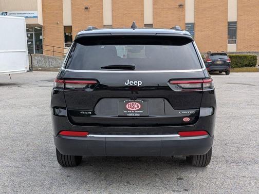 Diamond Black 2023 Jeep Grand Cherokee L Limited