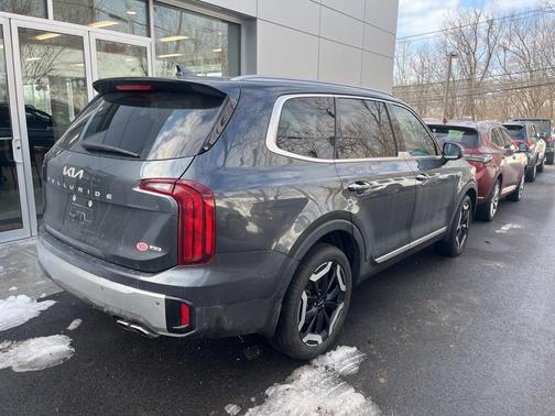 2024 Kia Telluride S