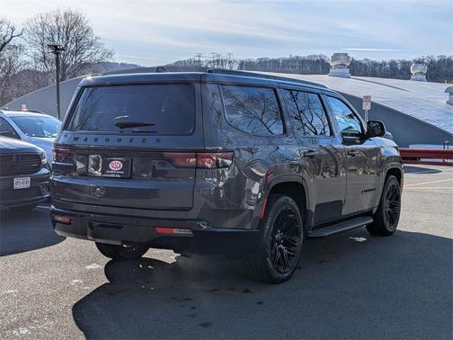 2023 Jeep Wagoneer Series II