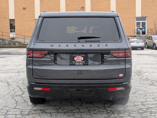 2023 Jeep Wagoneer Series II