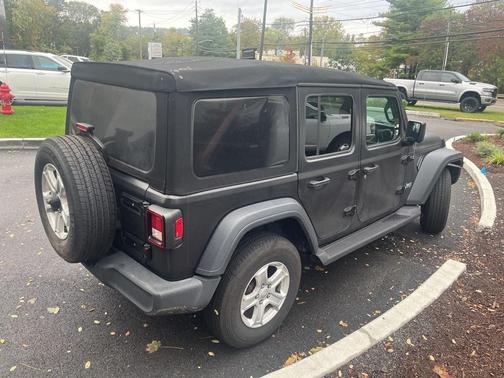 2018 Jeep Wrangler Unlimited Sport