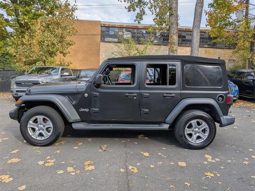 2018 Jeep Wrangler Unlimited Sport