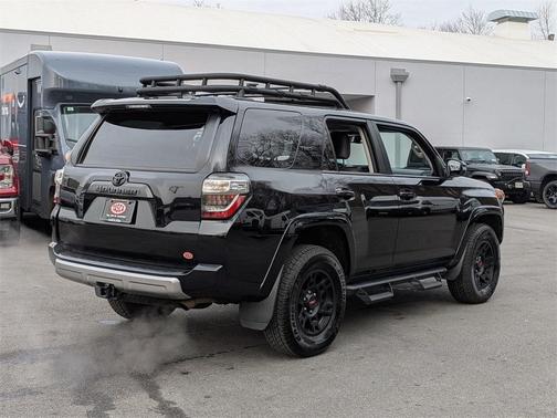 2024 Toyota 4Runner TRD Off Road Premium