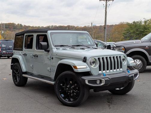 2023 Jeep Wrangler 4xe Sahara