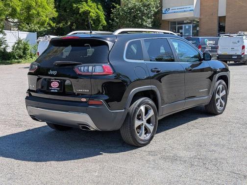Diamond Black 2021 Jeep Cherokee Limited