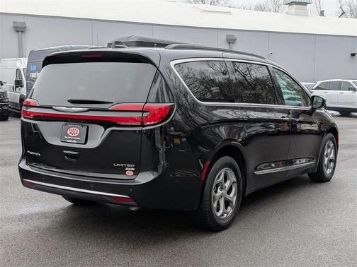 2022 Chrysler Pacifica Limited