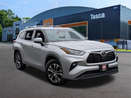 2020 Toyota Highlander XLE
