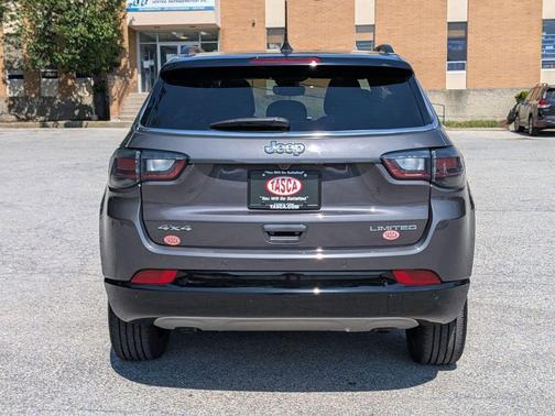 Metallic 2024 Jeep Compass Limited