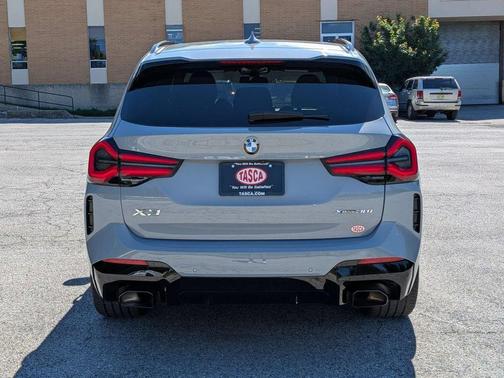Gray Metallic 2024 BMW X3 xDrive30i
