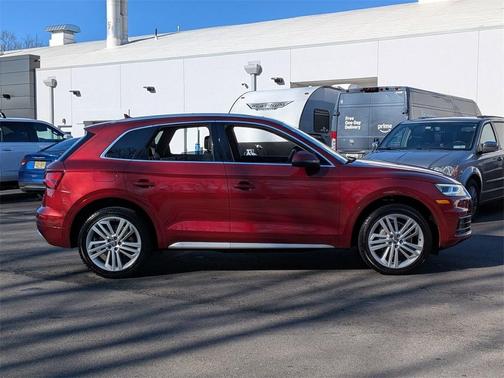 2018 Audi Q5 2.0T Tech Premium