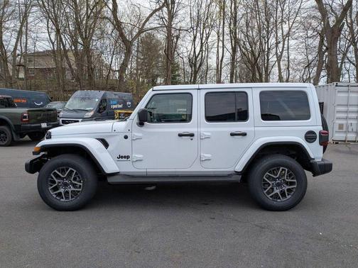 Bright White Clearcoat 2026 Jeep Wrangler Sahara
