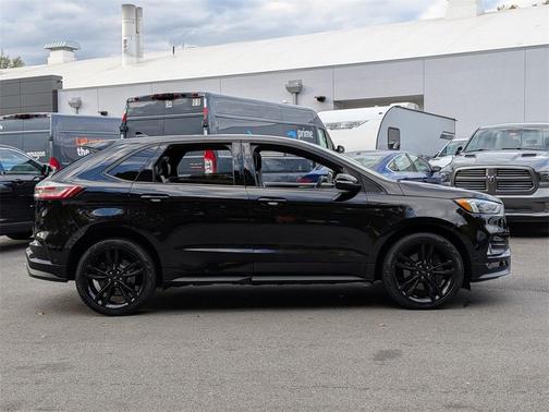 2019 Ford Edge ST