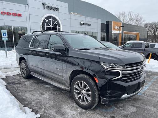 2022 Chevrolet Suburban LT