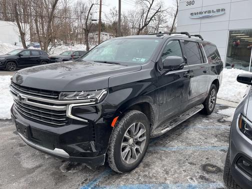 2022 Chevrolet Suburban LT