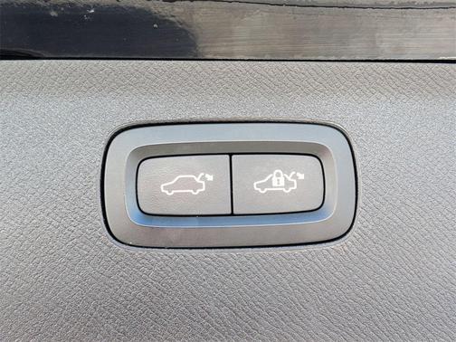 2016 Volvo XC90 T6 Inscription