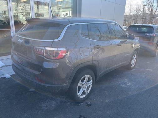 2023 Jeep Compass Sport