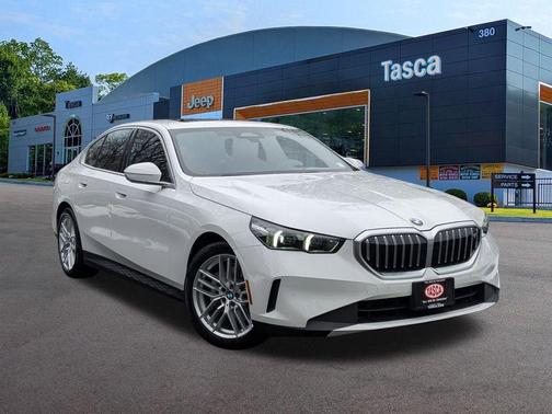 2024 BMW 530 i xDrive