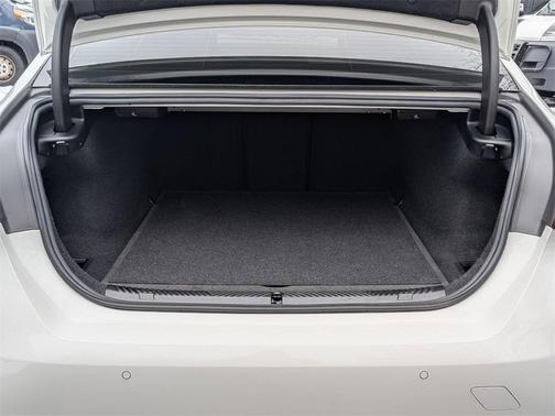 2024 BMW 530 i xDrive