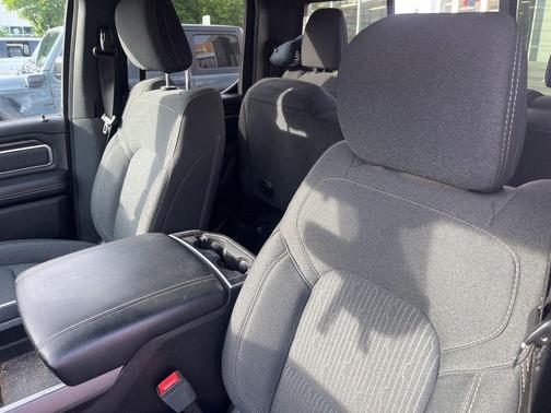 Billet Silver Metallic Clearcoat 2019 RAM 1500 Big Horn