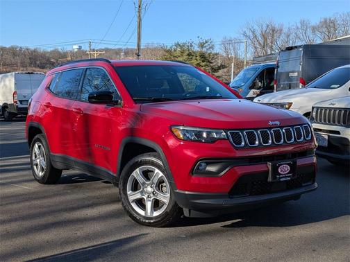 2023 Jeep Compass Latitude