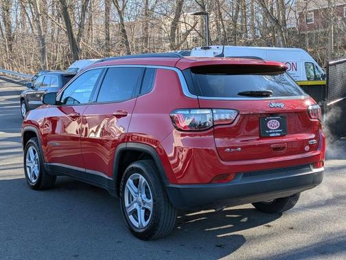 2023 Jeep Compass Latitude