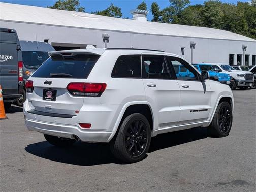 2022 Jeep Grand Cherokee WK Laredo