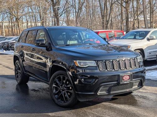 2020 Jeep Grand Cherokee Altitude