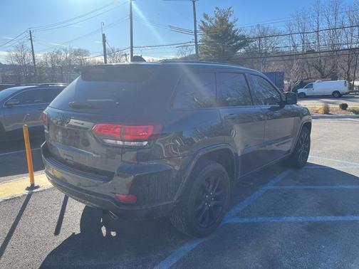 2020 Jeep Grand Cherokee Altitude