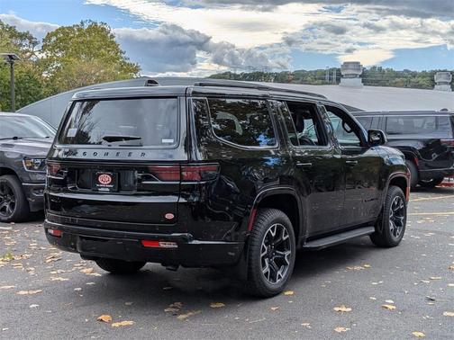2025 Jeep Wagoneer Series II