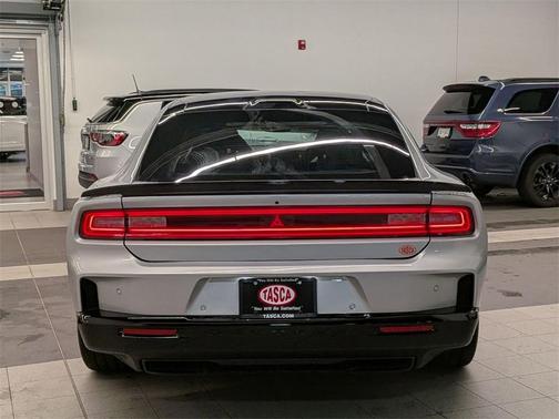 2024 Dodge Charger Daytona Scat Pack