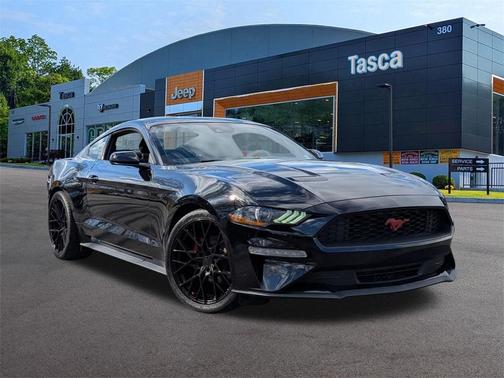 2020 Ford Mustang EcoBoost